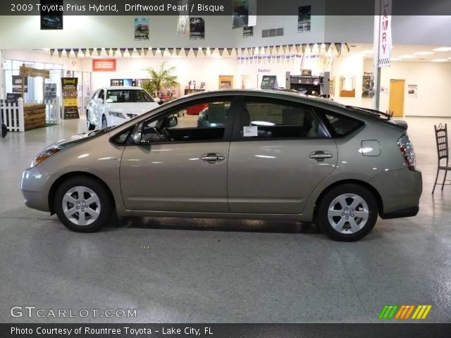 2009 Toyota Prius Hybrid in Driftwood Pearl