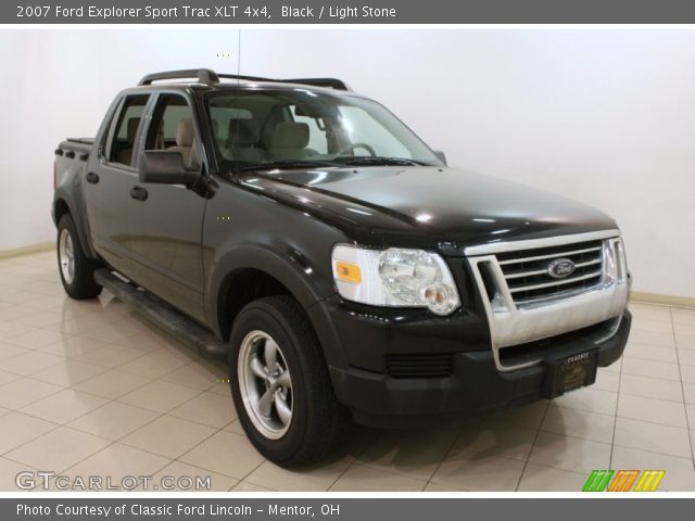 2007 Ford Explorer Sport Trac XLT 4x4 in Black