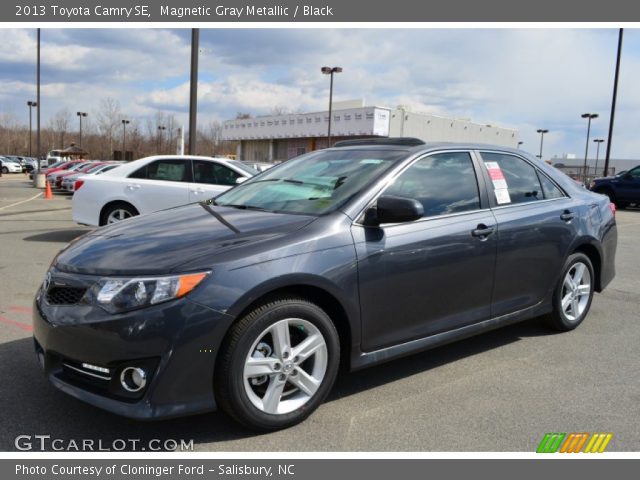 2013 Toyota Camry SE in Magnetic Gray Metallic