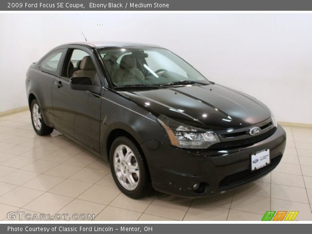 2009 Ford Focus SE Coupe in Ebony Black