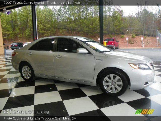 2007 Toyota Camry Hybrid in Titanium Metallic