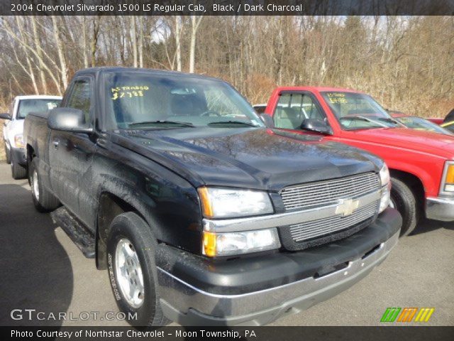 2004 Chevrolet Silverado 1500 LS Regular Cab in Black
