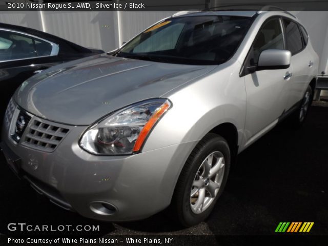 2010 Nissan Rogue SL AWD in Silver Ice