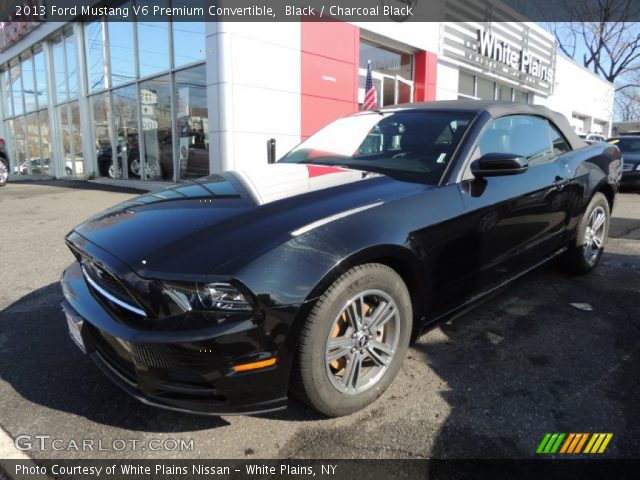 2013 Ford Mustang V6 Premium Convertible in Black