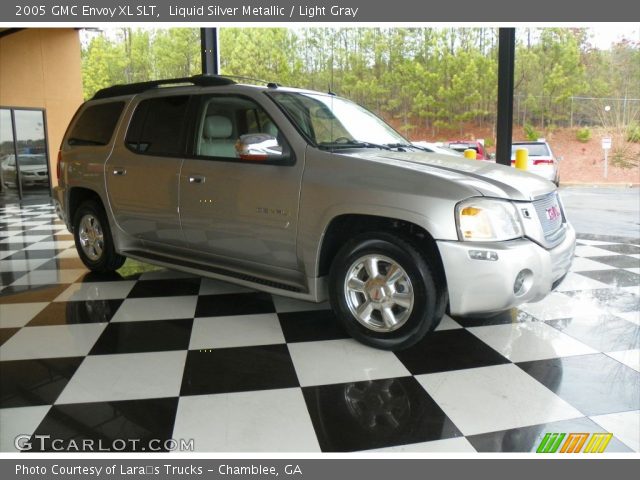 2005 GMC Envoy XL SLT in Liquid Silver Metallic