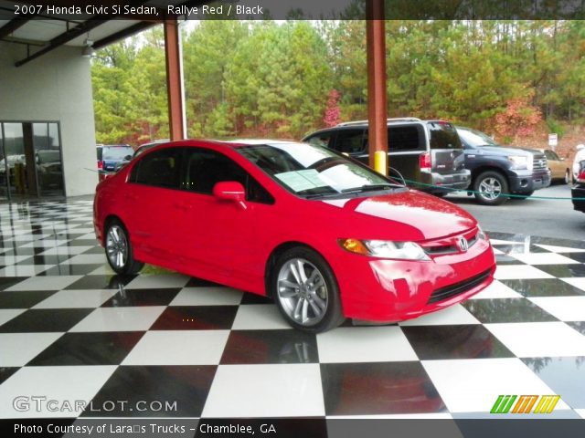 2007 Honda Civic Si Sedan in Rallye Red