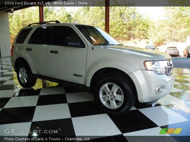 2009 Ford Escape XLT V6 in White Suede