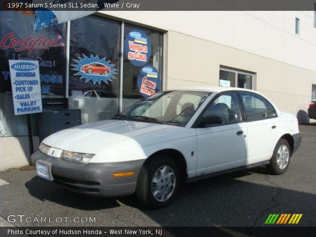 1997 Saturn S Series SL1 Sedan in White
