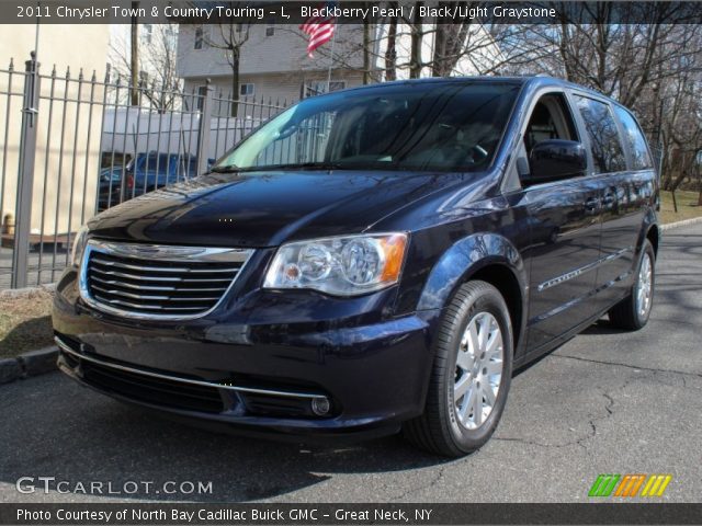 2011 Chrysler Town & Country Touring - L in Blackberry Pearl