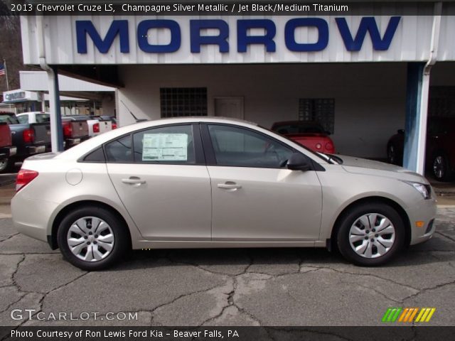 2013 Chevrolet Cruze LS in Champagne Silver Metallic