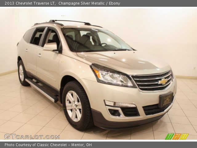 2013 Chevrolet Traverse LT in Champagne Silver Metallic