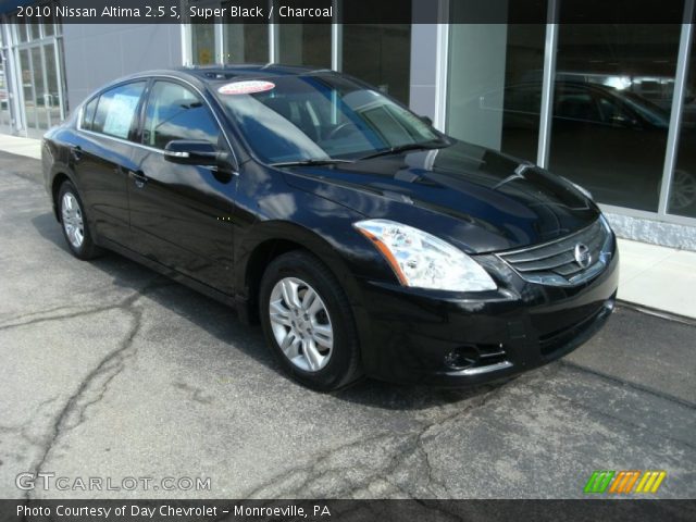 2010 Nissan Altima 2.5 S in Super Black