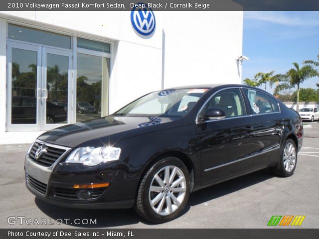 2010 Volkswagen Passat Komfort Sedan in Deep Black