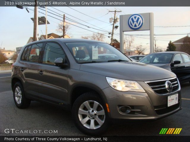 2010 Volkswagen Tiguan S 4Motion in Alpine Grey Metallic
