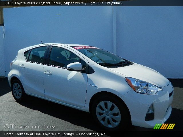 2012 Toyota Prius c Hybrid Three in Super White