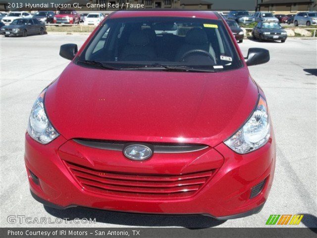 2013 Hyundai Tucson GL in Garnet Red