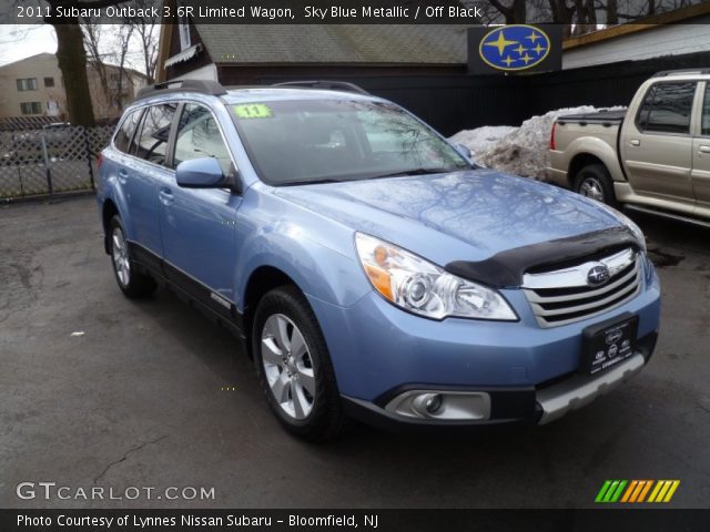 2011 Subaru Outback 3.6R Limited Wagon in Sky Blue Metallic