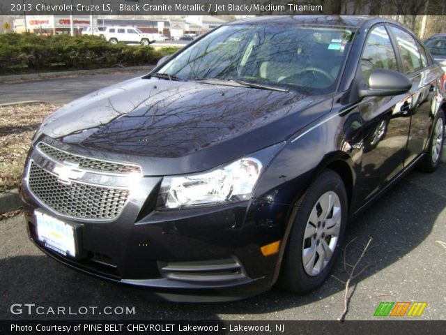 2013 Chevrolet Cruze LS in Black Granite Metallic