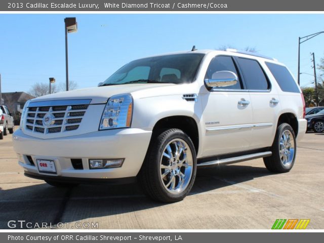 2013 Cadillac Escalade Luxury in White Diamond Tricoat