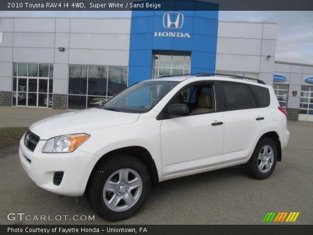2010 Toyota RAV4 I4 4WD in Super White