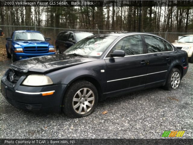 2003 Volkswagen Passat GLS Sedan in Black