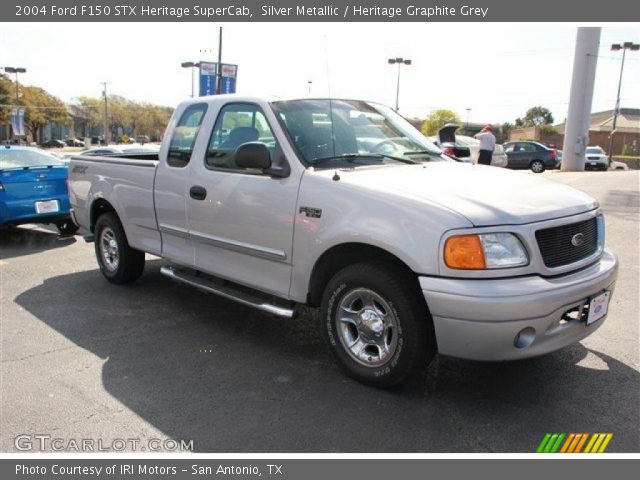 2004 Ford F150 STX Heritage SuperCab in Silver Metallic