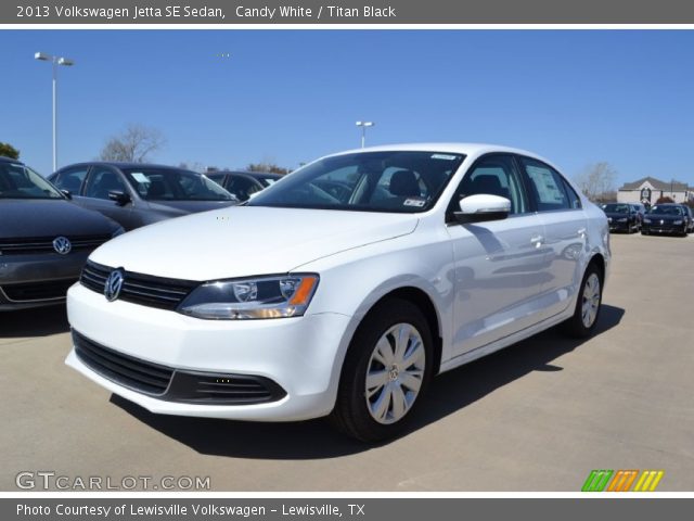 2013 Volkswagen Jetta SE Sedan in Candy White