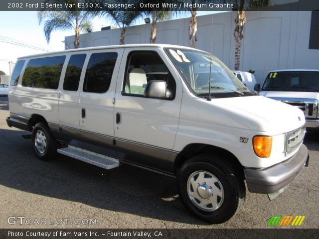 2002 Ford E Series Van E350 XL Passenger in Oxford White