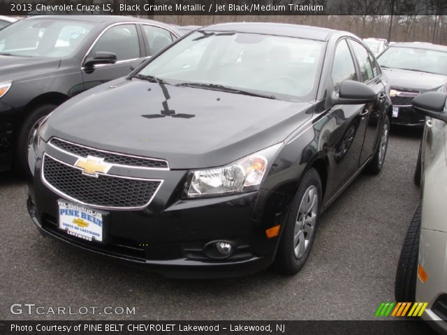 2013 Chevrolet Cruze LS in Black Granite Metallic