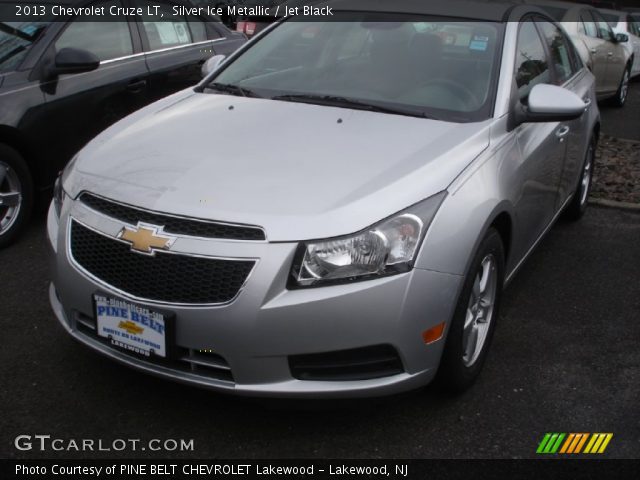 2013 Chevrolet Cruze LT in Silver Ice Metallic
