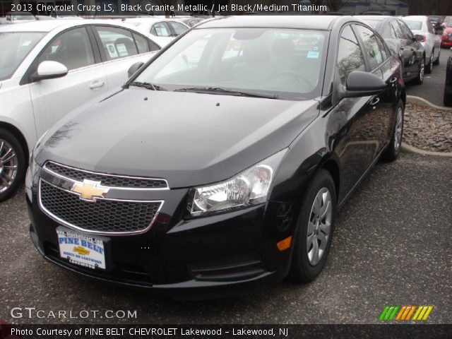 2013 Chevrolet Cruze LS in Black Granite Metallic