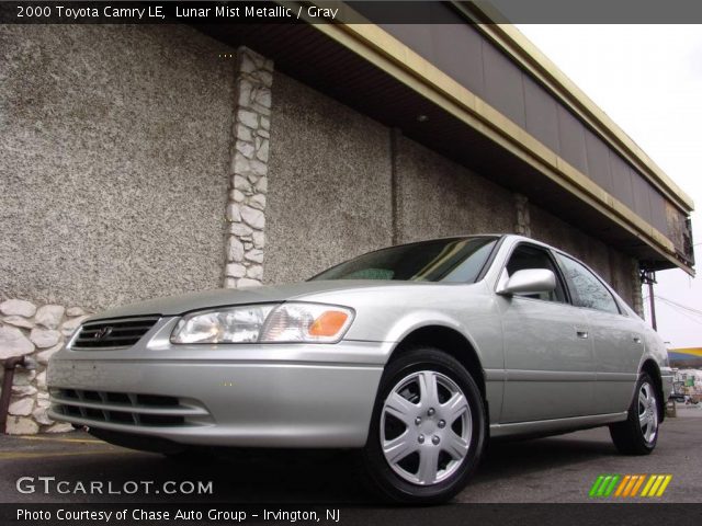 2000 Toyota Camry LE in Lunar Mist Metallic