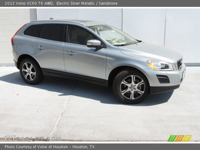 2013 Volvo XC60 T6 AWD in Electric Silver Metallic