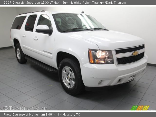 2007 Chevrolet Suburban 1500 LT 4x4 in Summit White