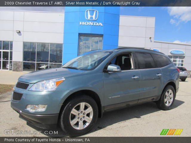 2009 Chevrolet Traverse LT AWD in Silver Moss Metallic