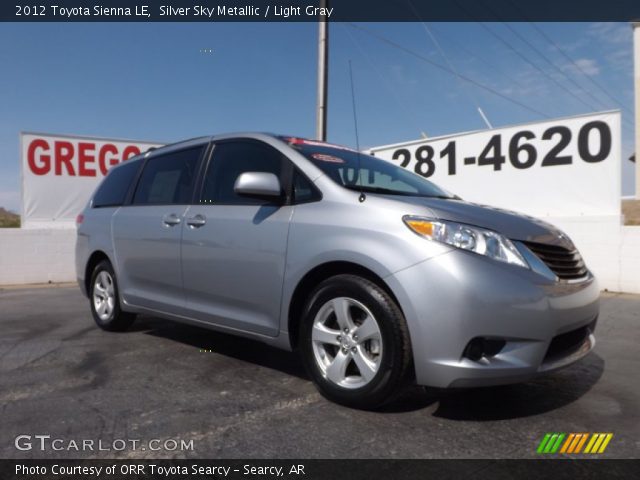 2012 Toyota Sienna LE in Silver Sky Metallic