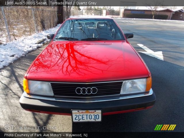 1986 Audi 5000 S Sedan in Tornado Red