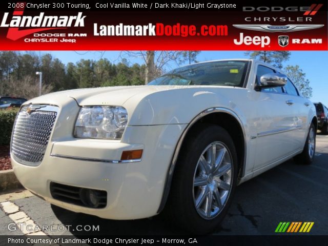 2008 Chrysler 300 Touring in Cool Vanilla White