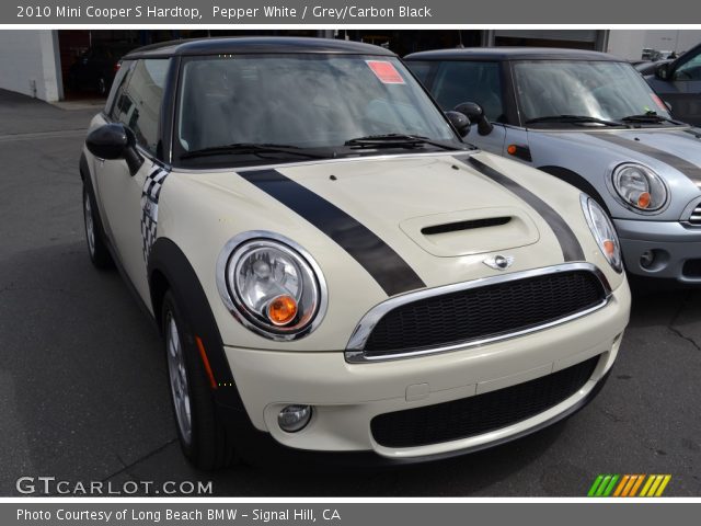 2010 Mini Cooper S Hardtop in Pepper White