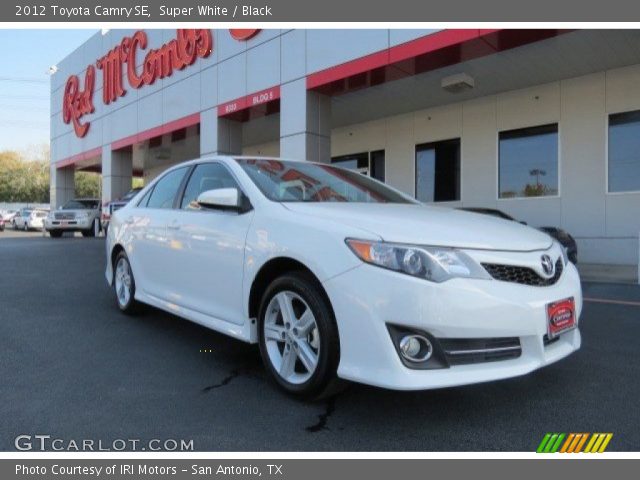 2012 Toyota Camry SE in Super White