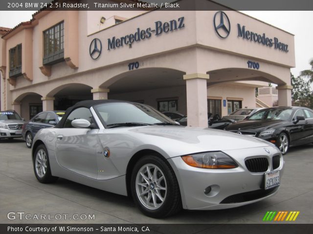 2004 BMW Z4 2.5i Roadster in Titanium Silver Metallic