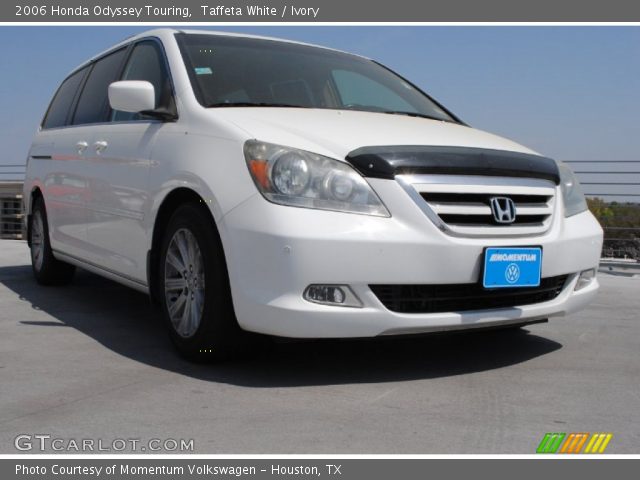2006 Honda Odyssey Touring in Taffeta White