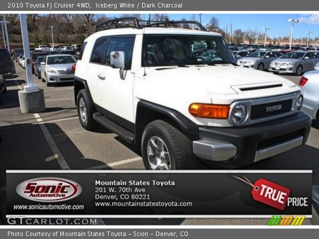 2010 Toyota FJ Cruiser 4WD in Iceberg White