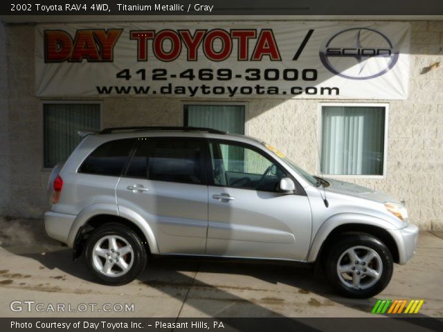 2002 Toyota RAV4 4WD in Titanium Metallic