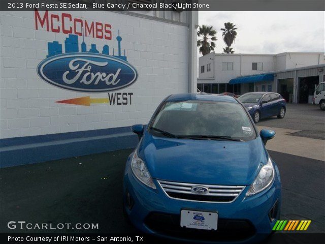 2013 Ford Fiesta SE Sedan in Blue Candy