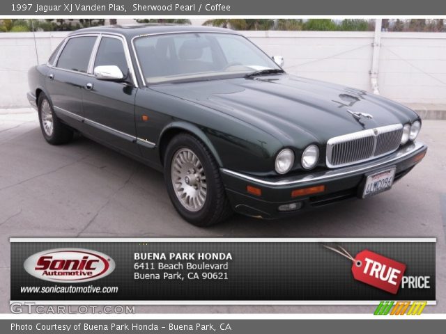 1997 Jaguar XJ Vanden Plas in Sherwood Pearl