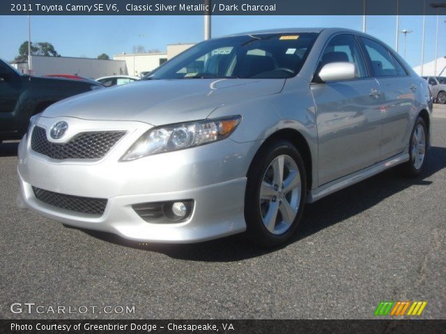 2011 Toyota Camry SE V6 in Classic Silver Metallic