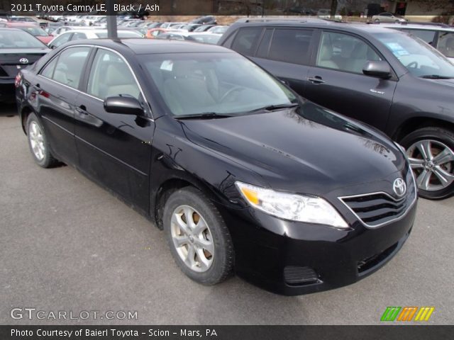 2011 Toyota Camry LE in Black