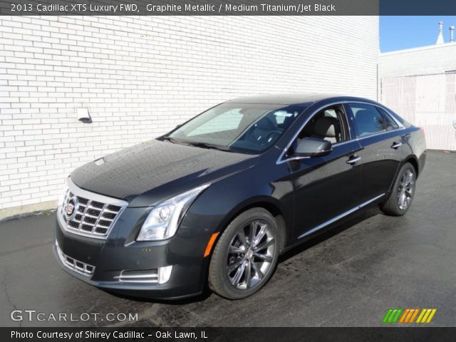 2013 Cadillac XTS Luxury FWD in Graphite Metallic