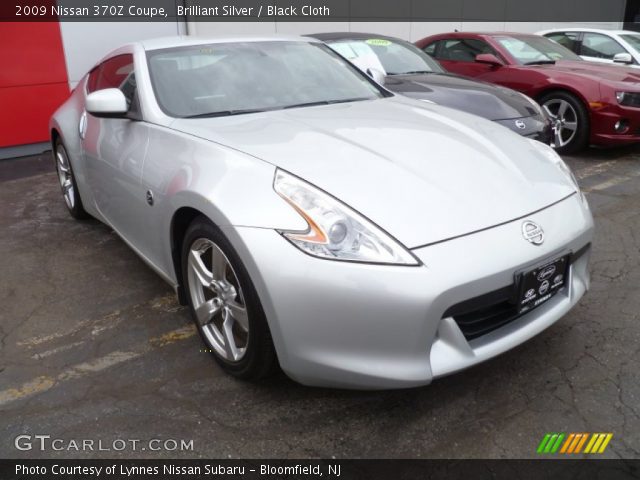 2009 Nissan 370Z Coupe in Brilliant Silver